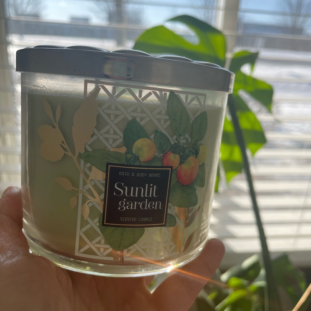 Retired Sunlit Garden Bath and Body Works Candle